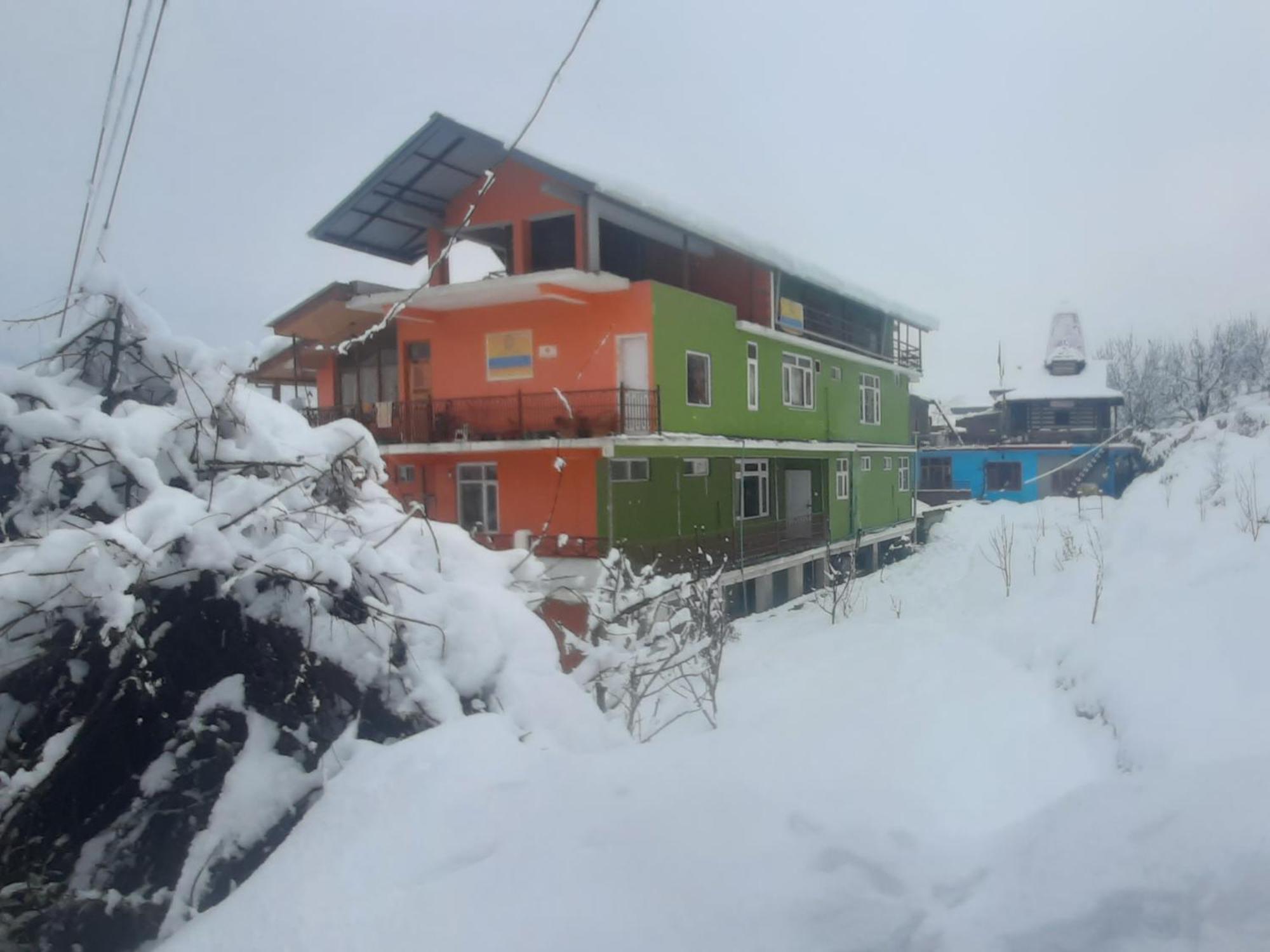 The Homstel Manali Hostel Екстериор снимка
